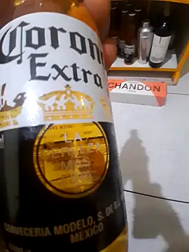 Snapshot of kidba07 chatting on January 14, 7:48 am kidba07 online show from January 14, 7:48 am