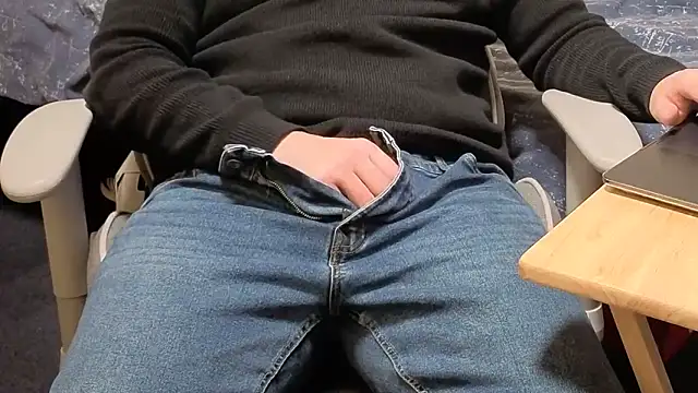 Dan8736 online show from April 5, 7:43 pm