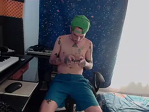 patrik tattoo  online show from January 31, 7:18 pm