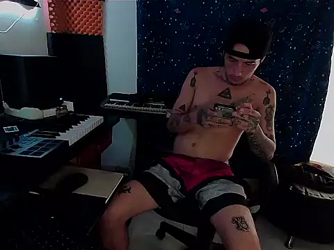 patrik tattoo  online show from February 21, 10:15 pm