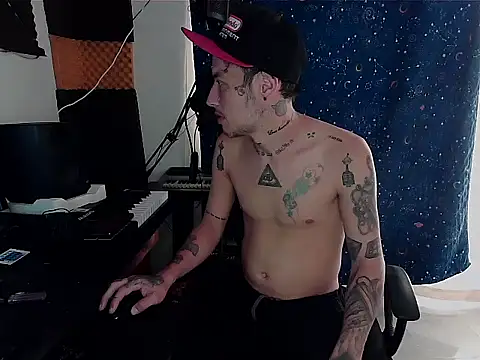 patrik tattoo  online show from December 11, 2:28 pm