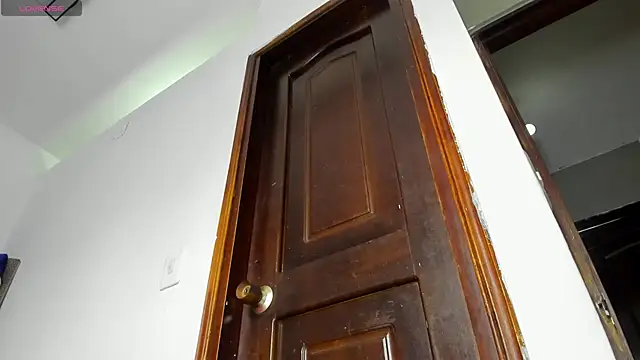 ada-brooke online show from December 16, 12:23 pm