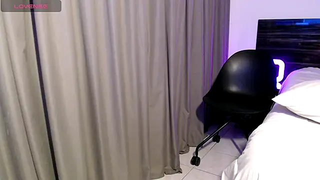 FaustoCock online show from December 18, 9:00 pm