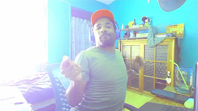        the online show from March 6, 7:11 pm