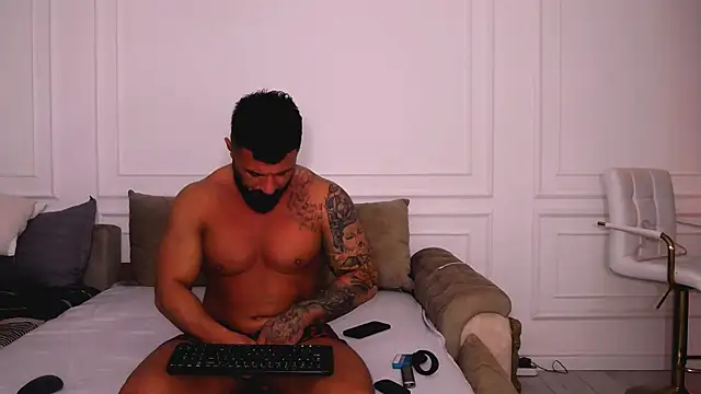 UrsuKing online show from January 25, 9:35 pm