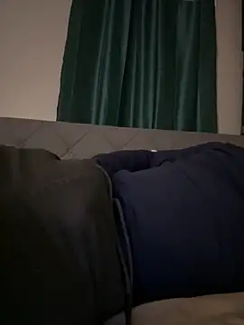 Snapshot of kelin17 chatting on March 10, 9:18 pm kelin17 online show from March 10, 9:18 pm