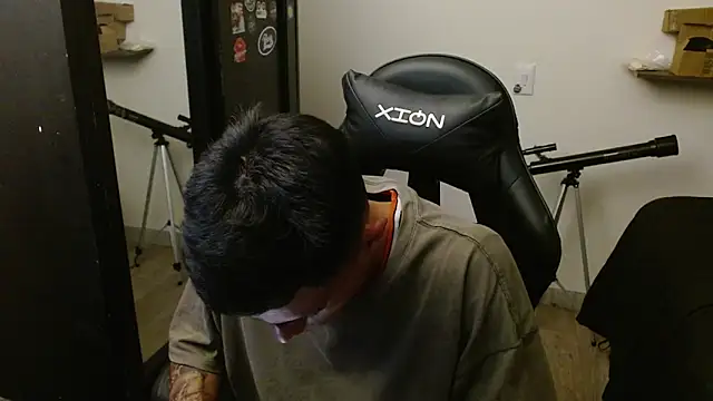 kv   xxx  online show from April 13, 12:55 am