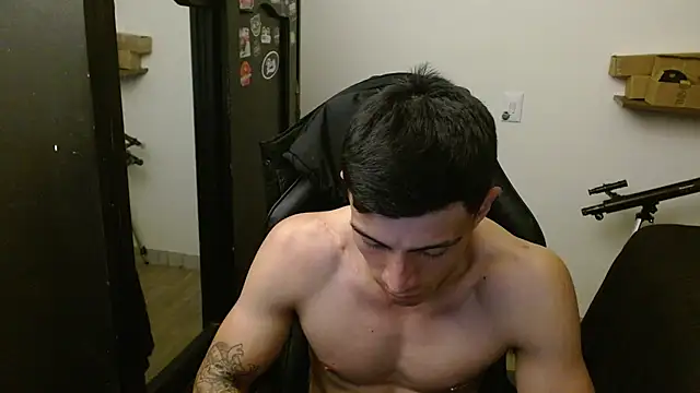 kv   xxx  online show from April 18, 11:26 pm