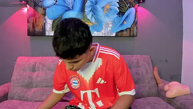 Snapshot of Lyam_ap chatting on September 21, 6:41 pm Lyam ap online show from September 21, 6:41 pm