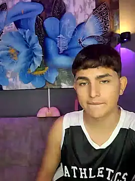 Snapshot of Lyam_ap chatting on September 19, 11:59 pm Lyam ap online show from September 19, 11:59 pm