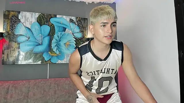 Snapshot of Lyam_ap chatting on October 2, 7:18 pm Lyam ap online show from October 2, 7:18 pm