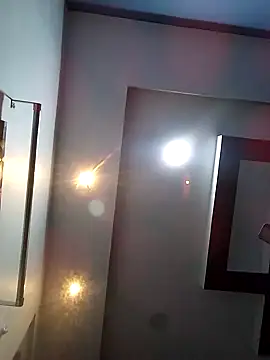 Dexiboy online show from December 5, 3:52 pm