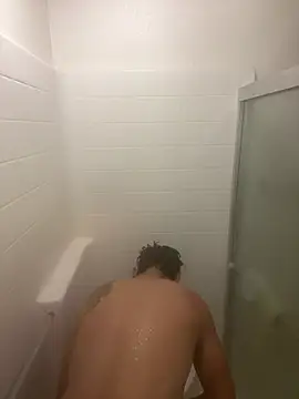 2Fly4Guy online show from December 24, 2:43 am