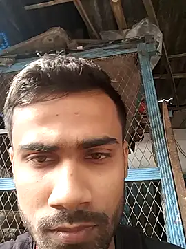 Snapshot of Skinny_Bigass_23 chatting on January 9, 6:06 am Skinny Bigass 23 online show from January 9, 6:06 am