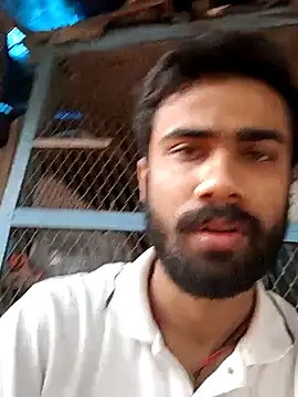 Snapshot of Skinny_Bigass_23 chatting on February 13, 7:03 am Skinny Bigass 23 online show from February 13, 7:03 am