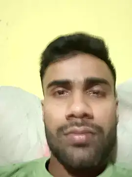 Snapshot of Skinny_Bigass_23 chatting on February 20, 6:46 pm Skinny Bigass 23 online show from February 20, 6:46 pm