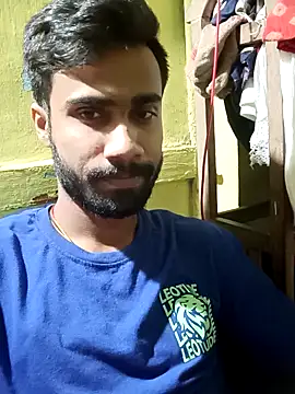 Snapshot of Skinny_Bigass_23 chatting on December 17, 10:12 am Skinny Bigass 23 online show from December 17, 10:12 am