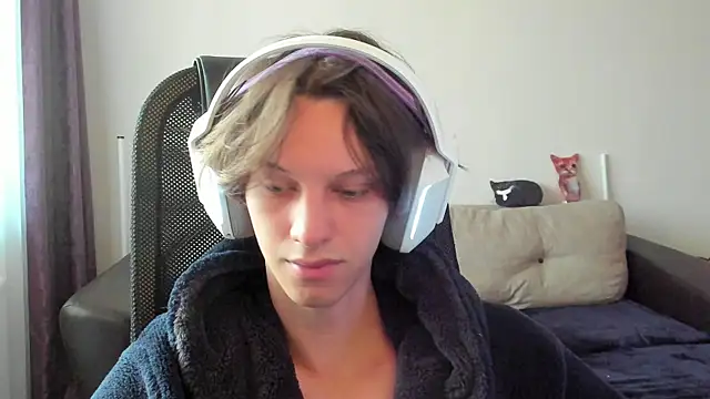 Ostin meow online show from October 25, 10:39 am