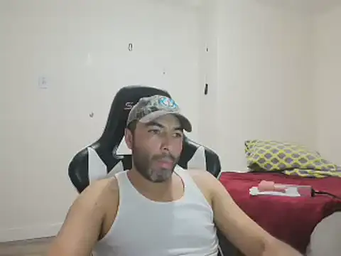 Aleja-DogMale online show from December 10, 9:43 pm