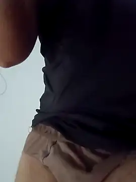 smartboy010101 online show from February 28, 4:43 am