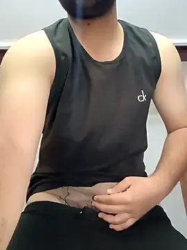 smartboy010101 online show from March 11, 7:58 am