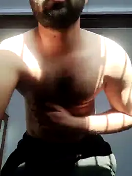 smartboy010101 online show from December 6, 5:20 am