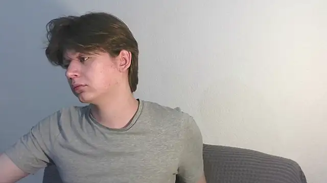 Snapshot of W_N_G_S chatting on September 14, 7:38 pm W N G S online show from September 14, 7:38 pm