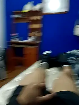 camilo099 online show from December 6, 5:09 am