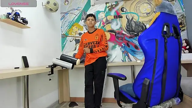 Jeffry wolvess online show from January 18, 12:15 pm