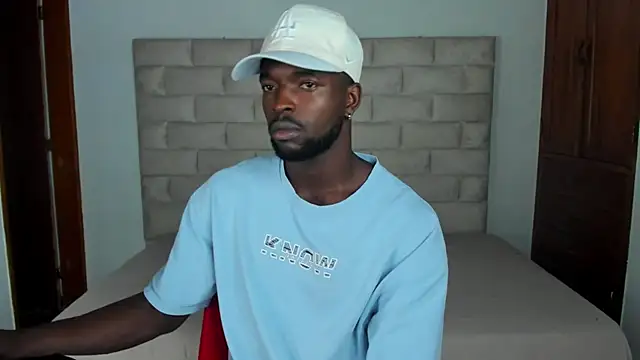 Dylan Taylor online show from November 7, 12:08 pm