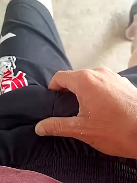 paubabando  online show from November 26, 12:08 pm