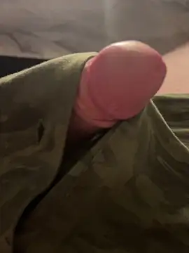 Snapshot of EhemannTotti chatting on September 18, 10:45 pm EhemannTotti online show from September 18, 10:45 pm