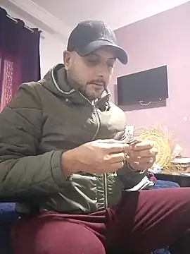 Snapshot of arabian82 chatting on January 4, 5:16 pm arabian82 online show from January 4, 5:16 pm