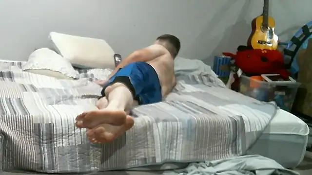 Snapshot of _magictouch_ chatting on December 11, 1:18 am  magictouch  online show from December 11, 1:18 am