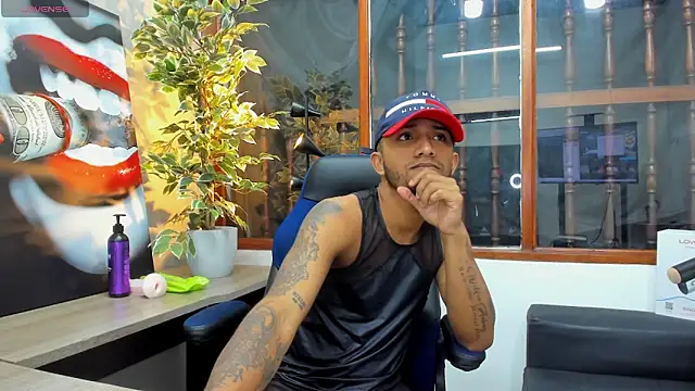 Robin Rief online show from January 18, 3:46 am