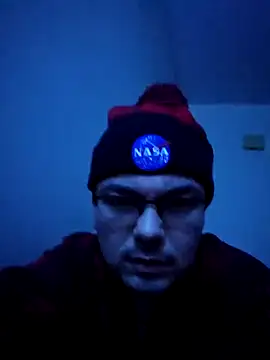 cmichaelxxx online show from December 17, 10:12 am