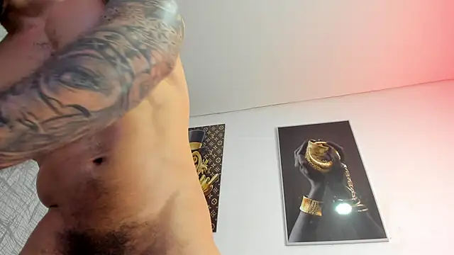 vincent carusso94 online show from October 7, 10:08 am