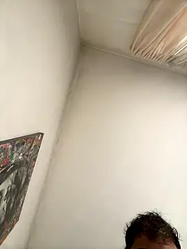 SecretlyDD online show from October 3, 8:19 am