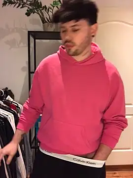 gayboooy nrw online show from December 19, 2:14 pm