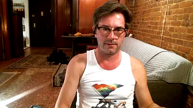 Johnny Bottoms online show from March 30, 12:33 am