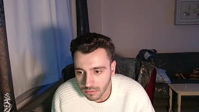 handsomeee04 online show from February 14, 9:43 pm