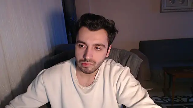 handsomeee04 online show from October 24, 1:18 am