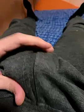 Dvddd online show from December 1, 2:53 pm