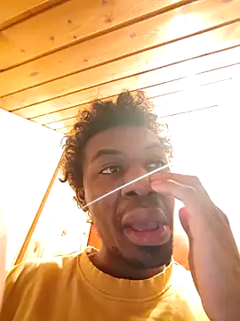 Snapshot of liveblackman chatting on February 5, 9:46 am liveblackman online show from February 5, 9:46 am