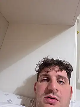 michemichemiche8 online show from March 2, 9:33 pm