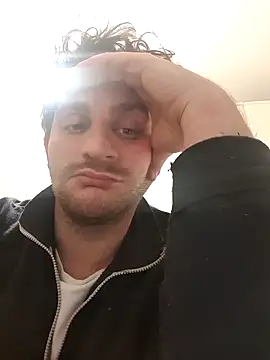 michemichemiche8 online show from February 27, 6:42 pm