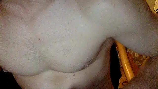 Snapshot of nevermind298079 chatting on October 4, 10:47 pm nevermind298079 online show from October 4, 10:47 pm