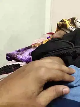 iamharryy online show from December 4, 9:33 pm