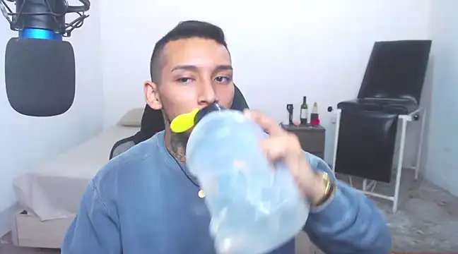 David Adams2003 online show from March 9, 1:48 pm