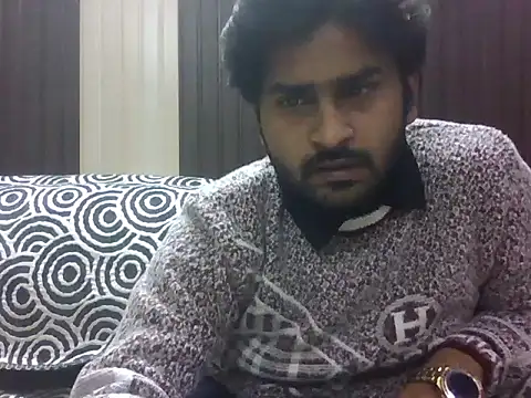 indihotguy online show from January 11, 4:33 pm